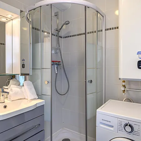 Men Er Bellec-3 By Interhome *